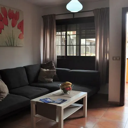 Lovely House In Elmedano El Medano (Tenerife)